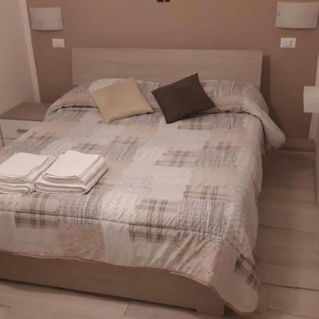 Rome Lux Bed and Breakfast Esterno foto